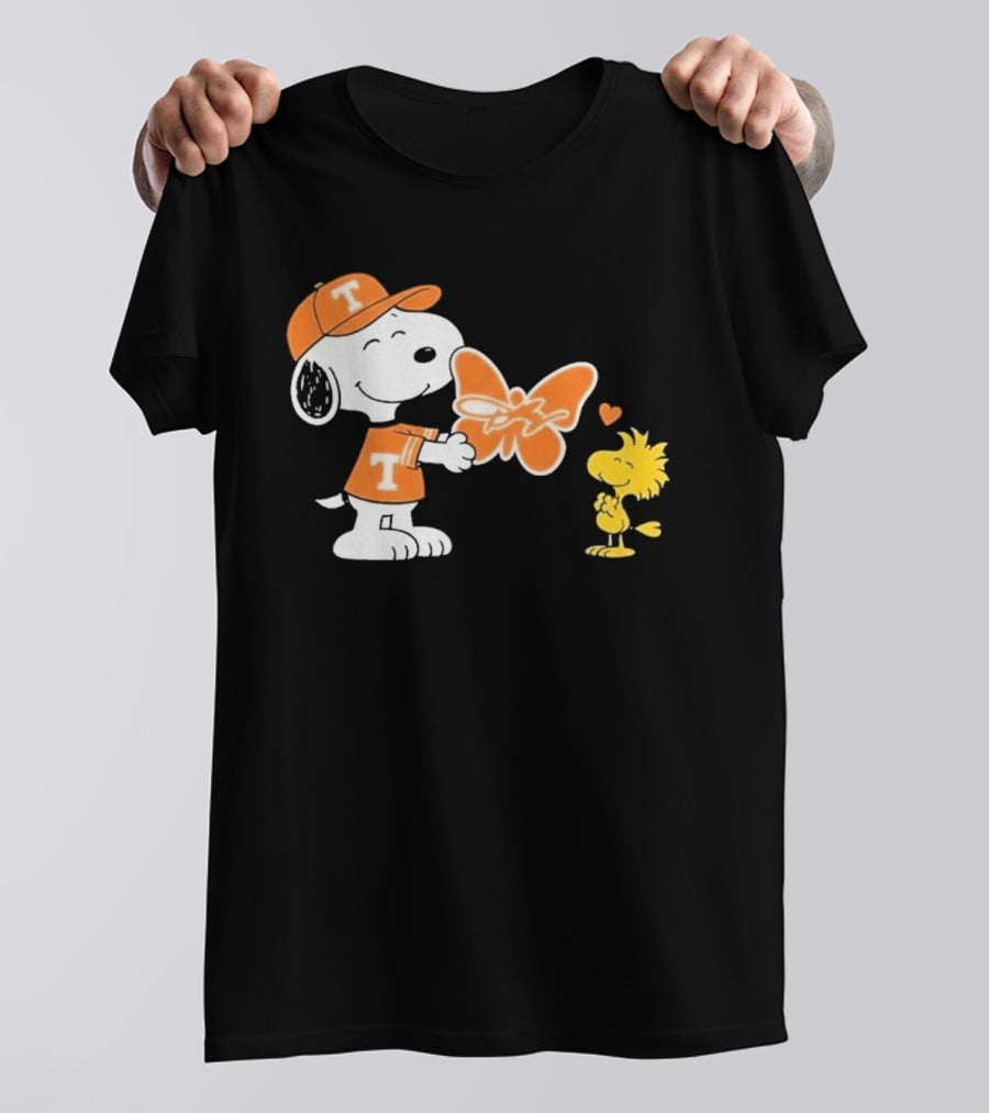 Snoopy Woodstock Tennessee Volunteers Orange Heart Butterfly T-Shirt