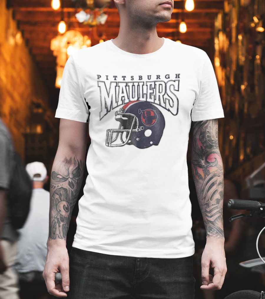 Pittsburgh Maulers Distressed Steelworker Football Helmet T-Shirt
