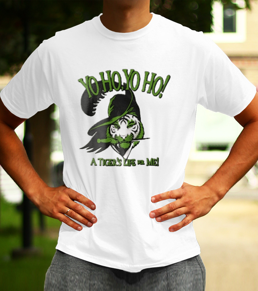 Yo Ho Yo Ho Pirate Tiger Winking Dagger A Tiger's Life For Me T-Shirt