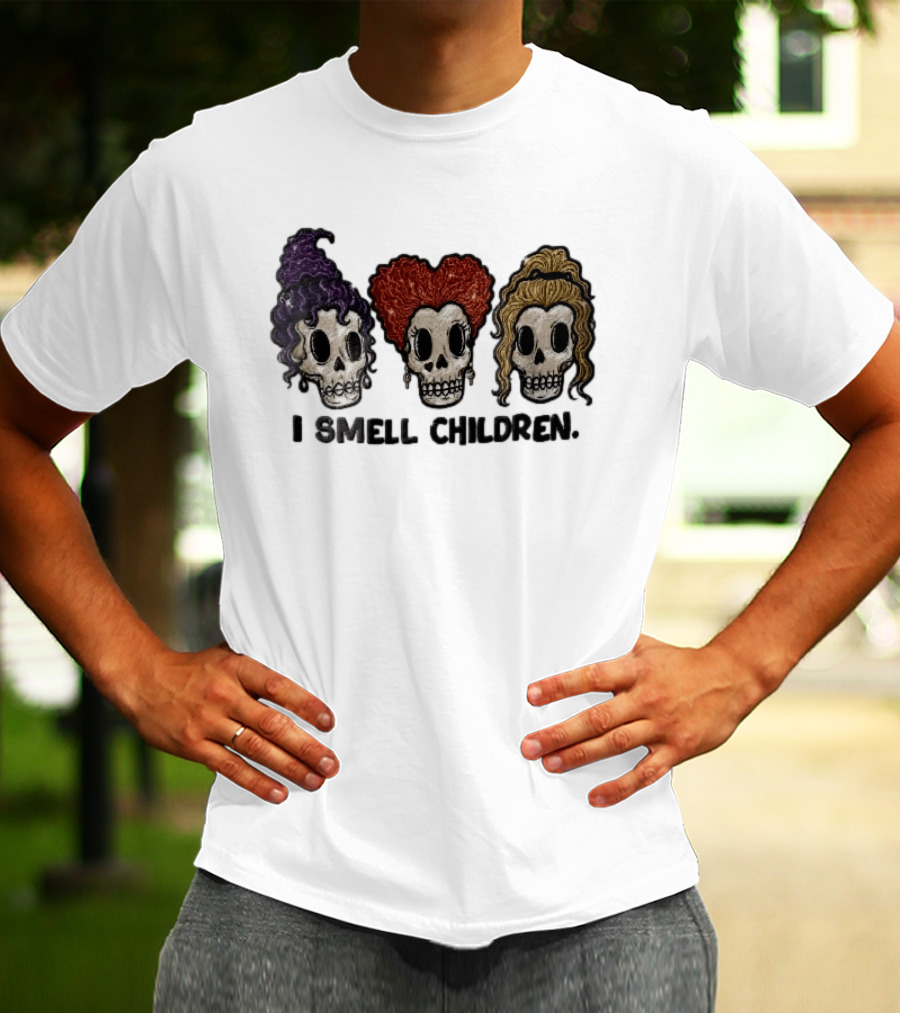 I Smell Children Witch Skulls Sparkle Embroidery Halloween T-Shirt