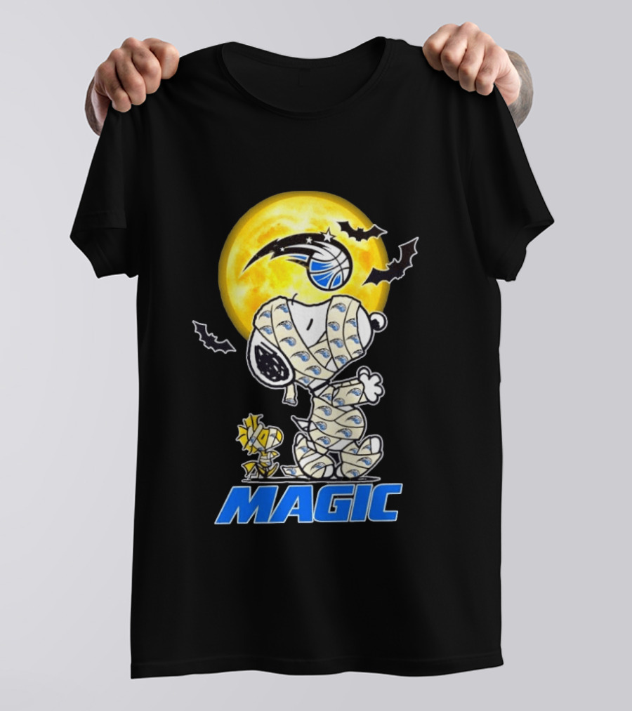 Orlando Magic Snoopy Woodstock Halloween Mummy Cosplay With Moon And Bats T-Shirt