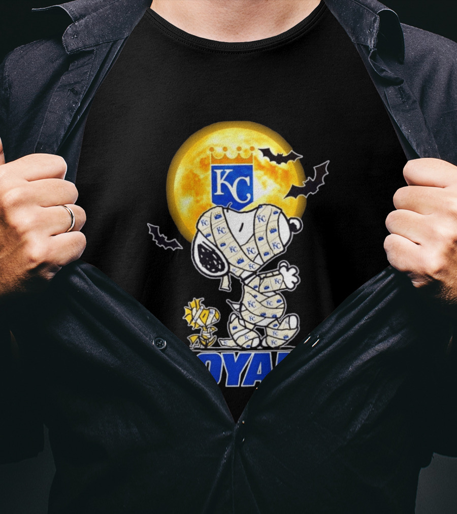 Kansas City Royals Snoopy Woodstock Mummy Halloween Moon Bats T-Shirt