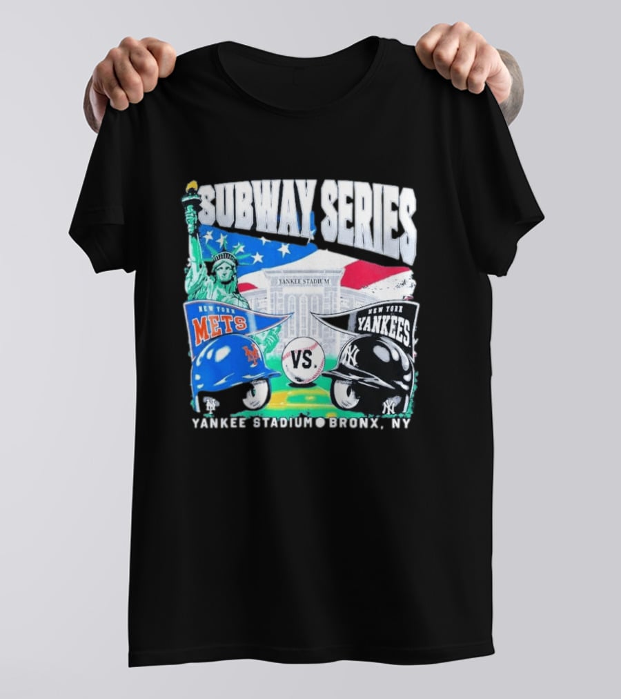 Subway Series Yankee Stadium Bronx NY Mets Yankees Statue Of Liberty T-Shirt