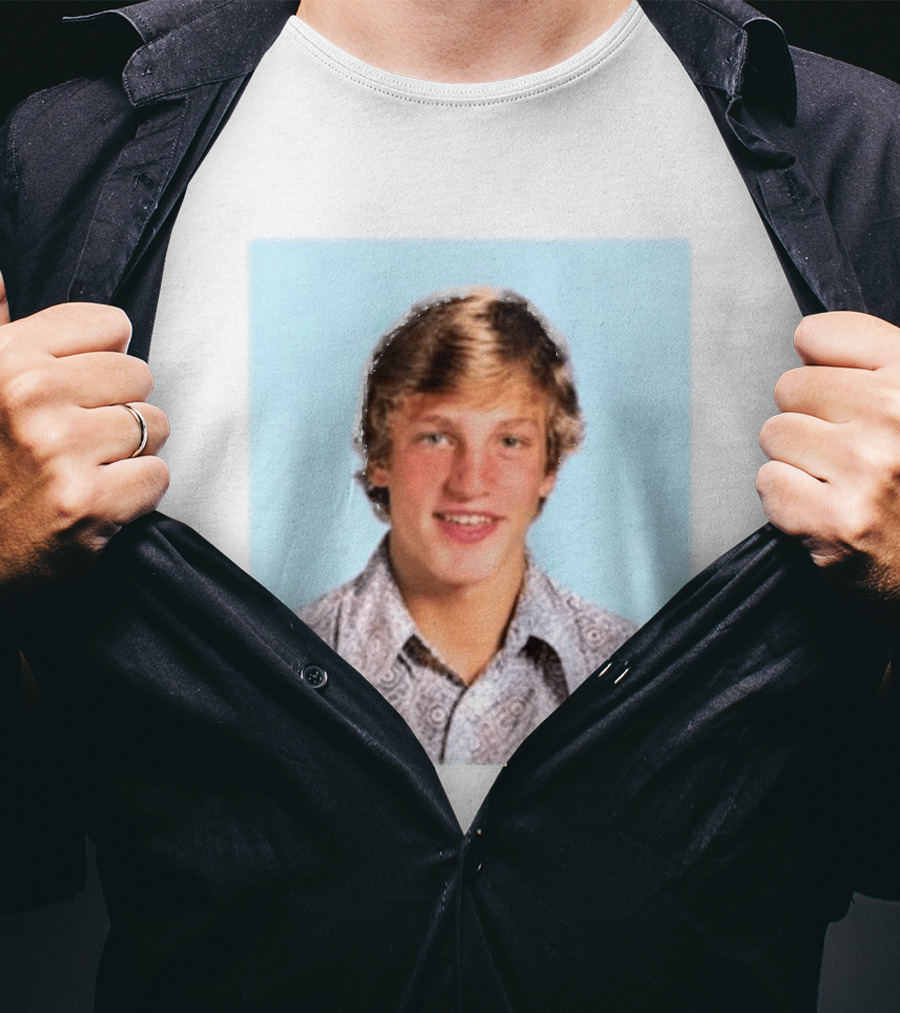 Awesome Matthew McConaughey High School Photo Retro Vibe T-Shirt