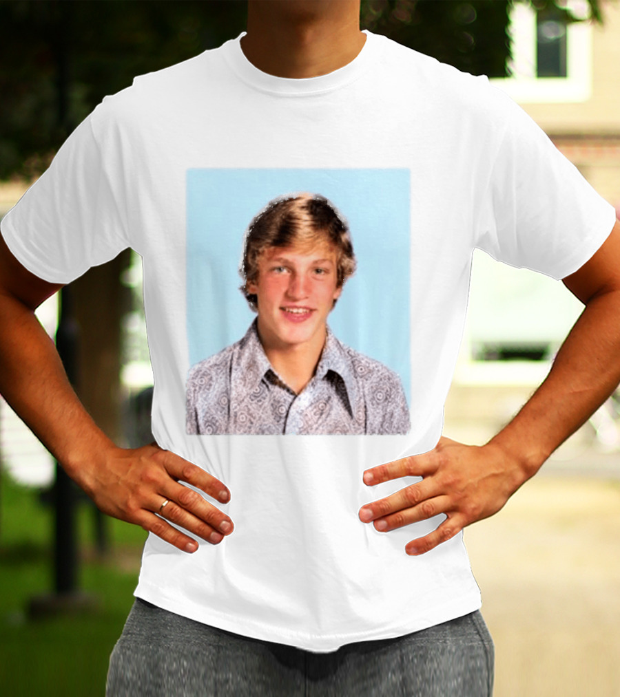 Awesome Matthew McConaughey High School Photo Retro Vibe T-Shirt