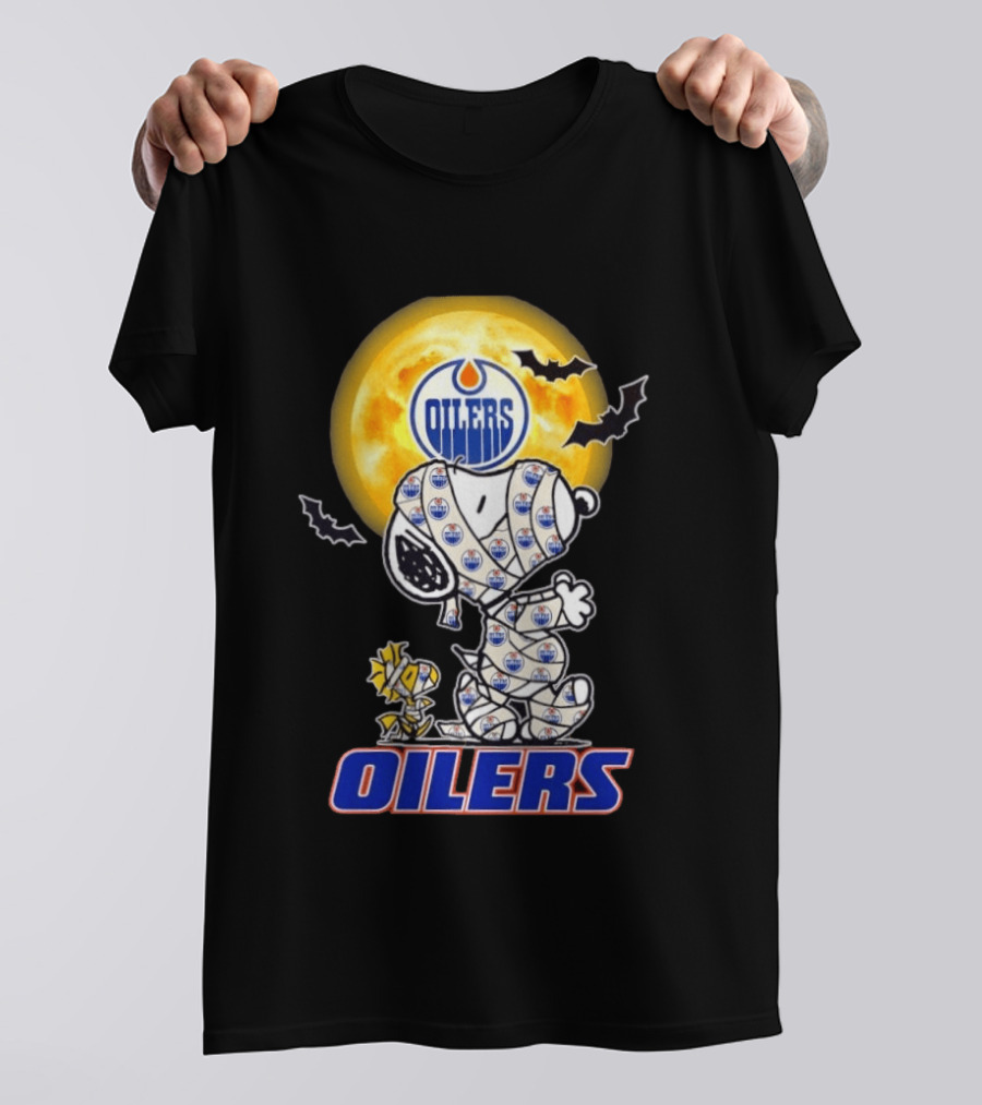 Edmonton Oilers Snoopy Woodstock Halloween Mummy Moon Bats T-Shirt