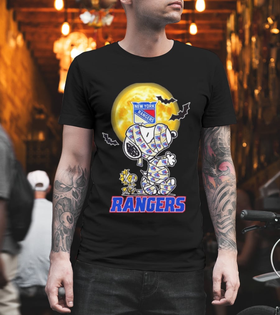 New York Rangers Snoopy Woodstock Cosplay Mummy Halloween Moon Bats T-Shirt