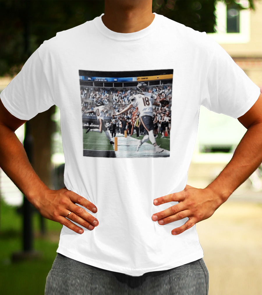 Chicago Bears Caleb Williams Rome Odunze Players Photo NFL Football Action T-Shirt