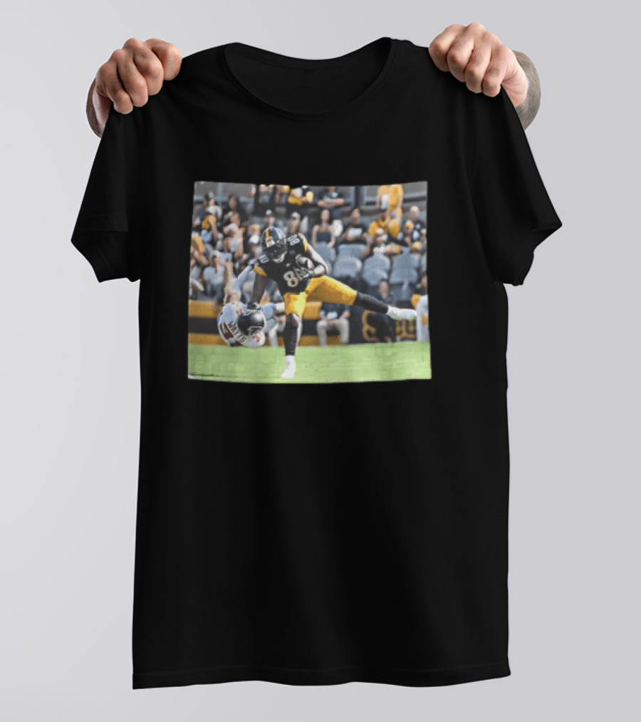 Pittsburgh Steelers Football Player Hurdling Defender Action Photo T-Shirt