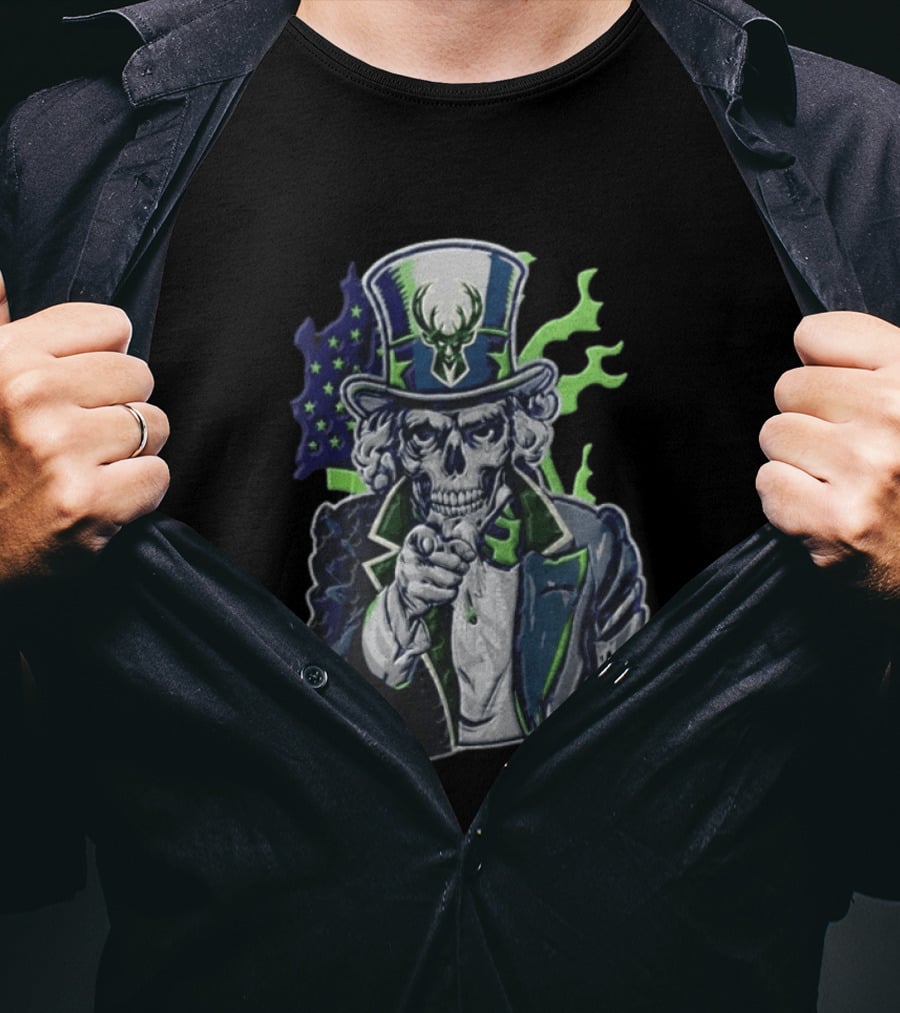 Milwaukee Bucks Uncle Sam Skeleton American Flag Pointing Basketball Fan T-Shirt