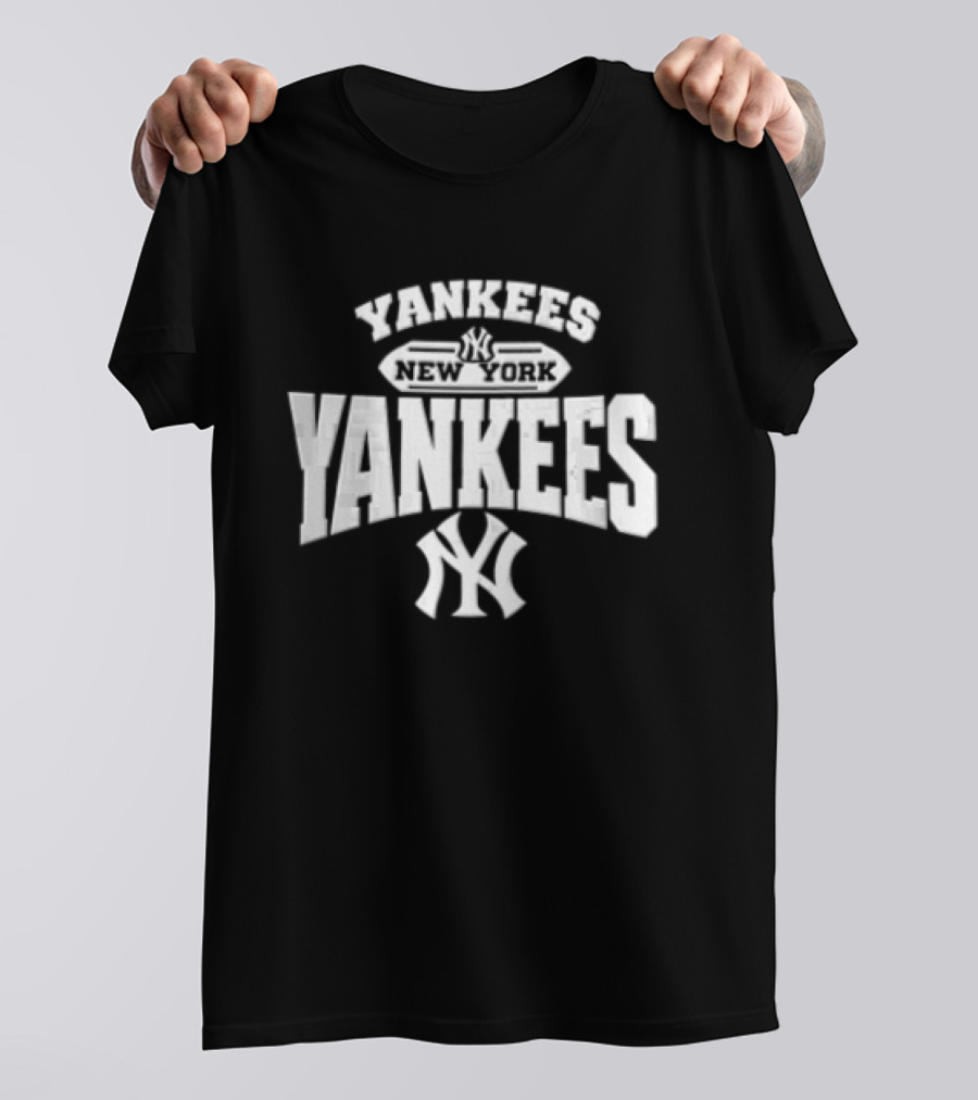 New York Yankees Yankees NY Interlocking MLB Banner T-Shirt