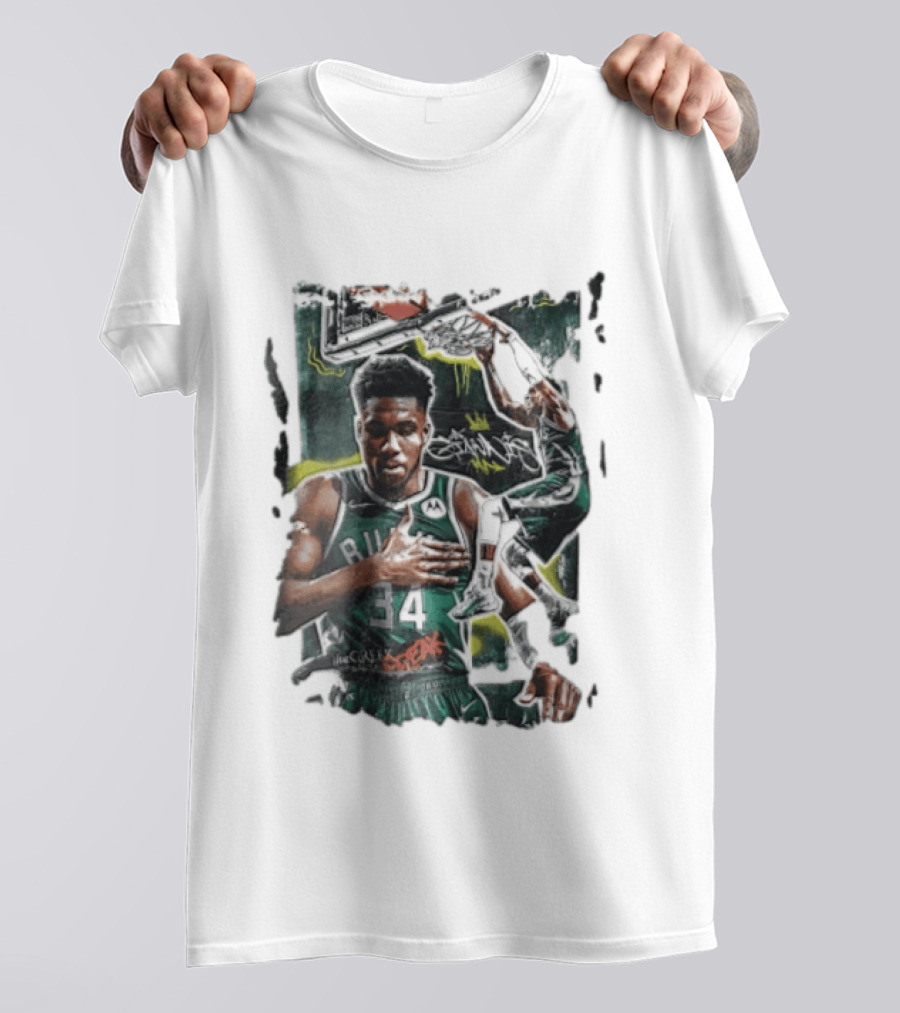 Milwaukee Bucks Giannis Dunking Greek Freak Paint Splatter Collage T-Shirt