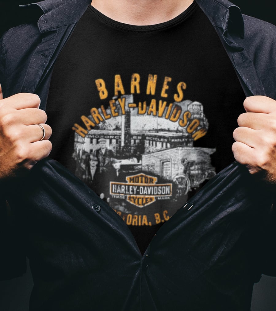 Barnes Harley Davidson Motor Cycles Victoria BC Distressed T-Shirt