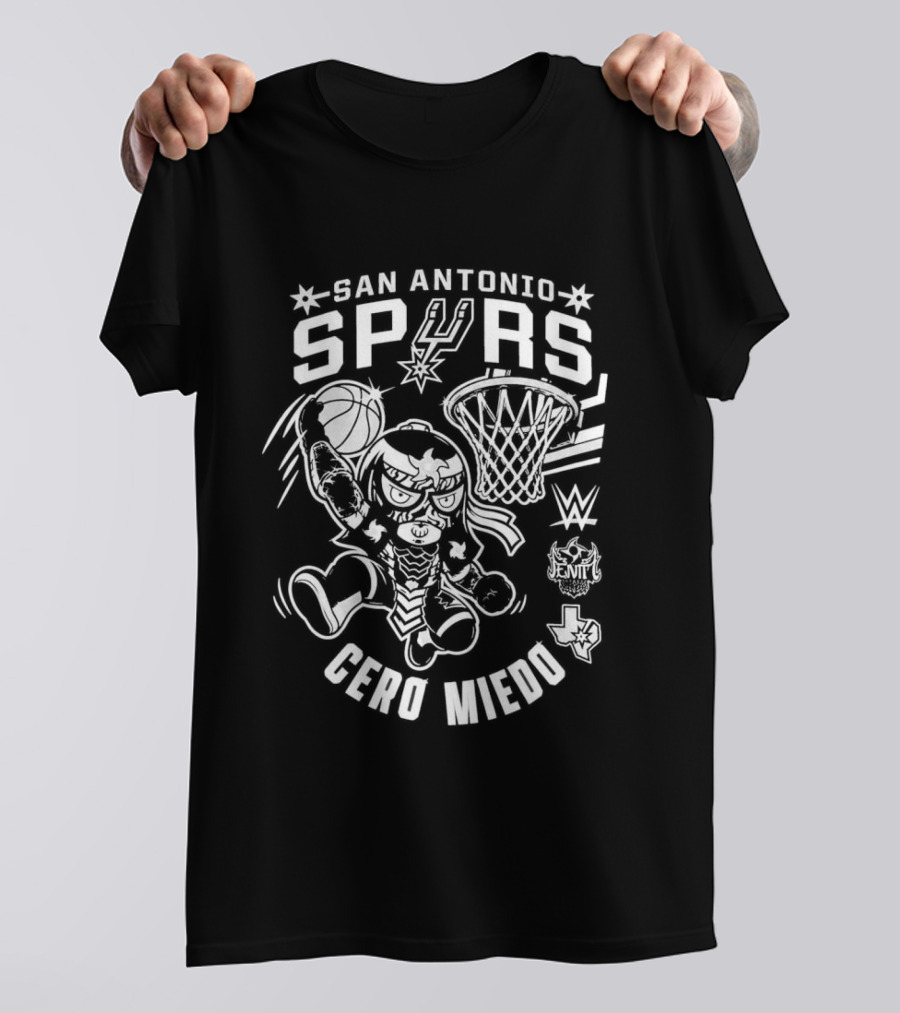 San Antonio Spurs Cero Miedo WWE Basketball 2026 Penta T-Shirt
