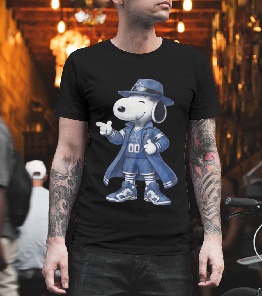 Snoopy Dallas Cowboys 00 Jersey Peanuts Character NFL Team Fan T-Shirt