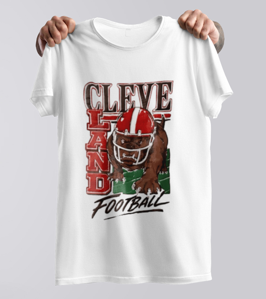 Cleveland Browns Bulldog Football Helmet Mascot Running T-Shirt