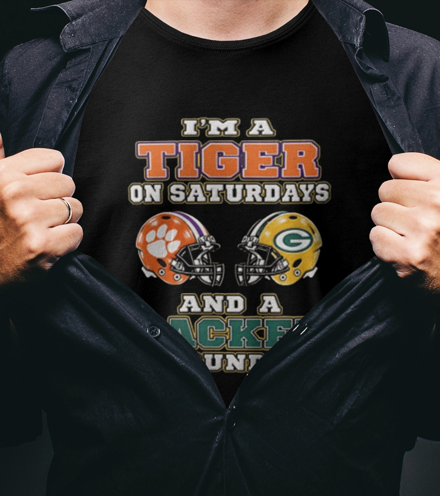 I'm A Tiger On Saturdays And A Packer On Sundays Clemson Green Bay Football Fan T-Shirt