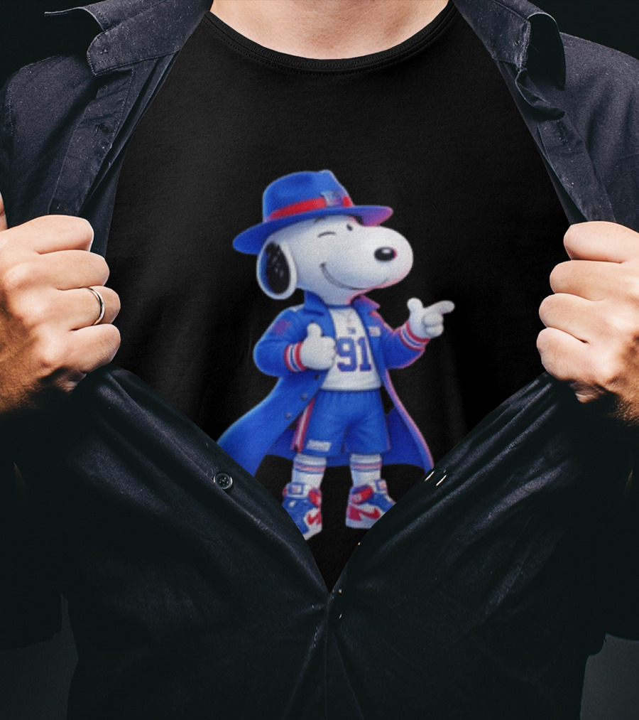 Snoopy New York Giants Football Player Cartoon Blue Coat And Hat T-Shirt