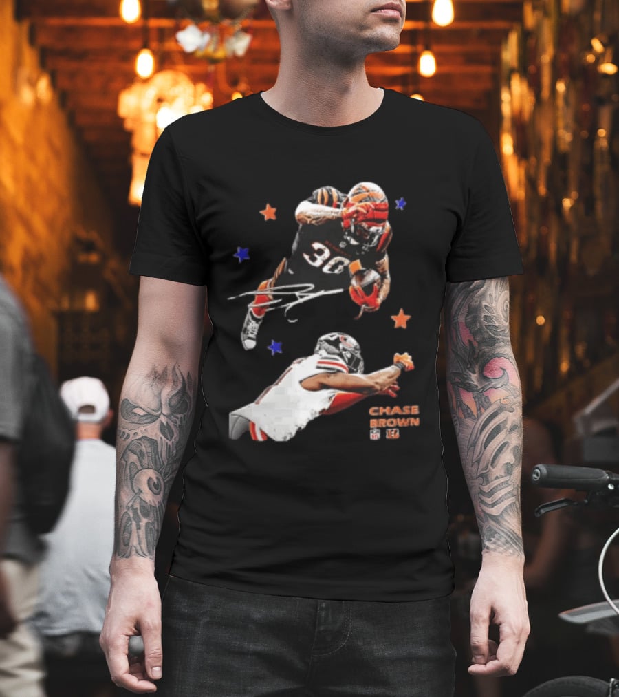 Cincinnati Bengals Chase Brown 30 Running Football Player With Stars T-Shirt