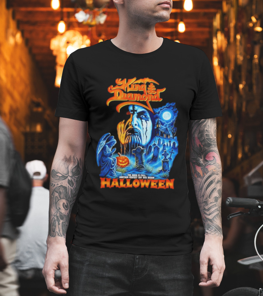 King Diamond The Moon Is Full Another Perfect Day Has Begun Halloween T-Shirt