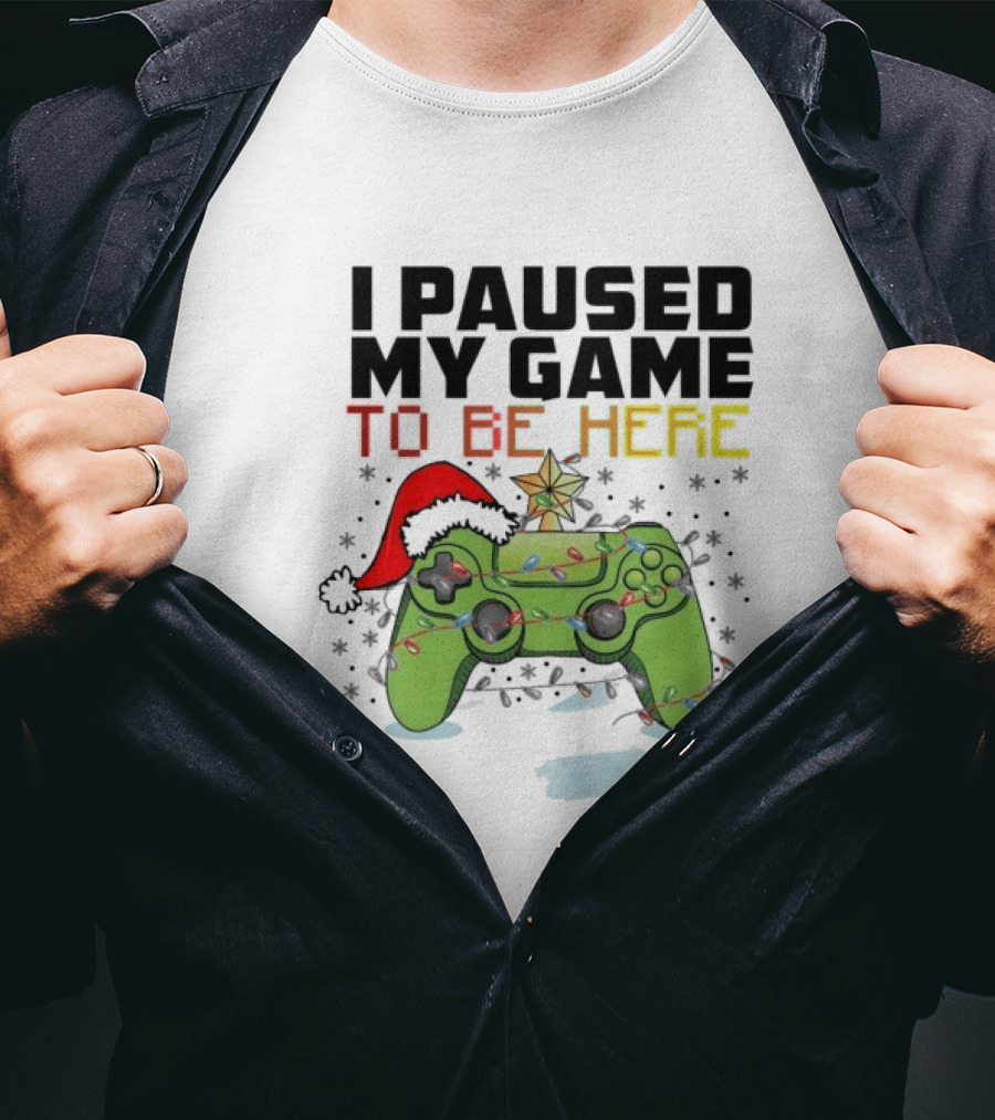 I Paused My Game To Be Here Christmas Gamer Controller Holiday Lights Santa Hat T-Shirt