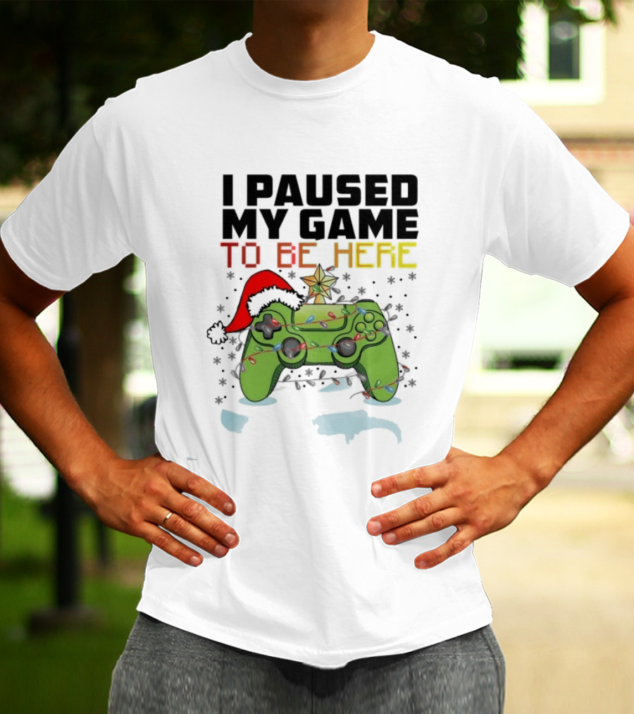 I Paused My Game To Be Here Christmas Gamer Controller Holiday Lights Santa Hat T-Shirt