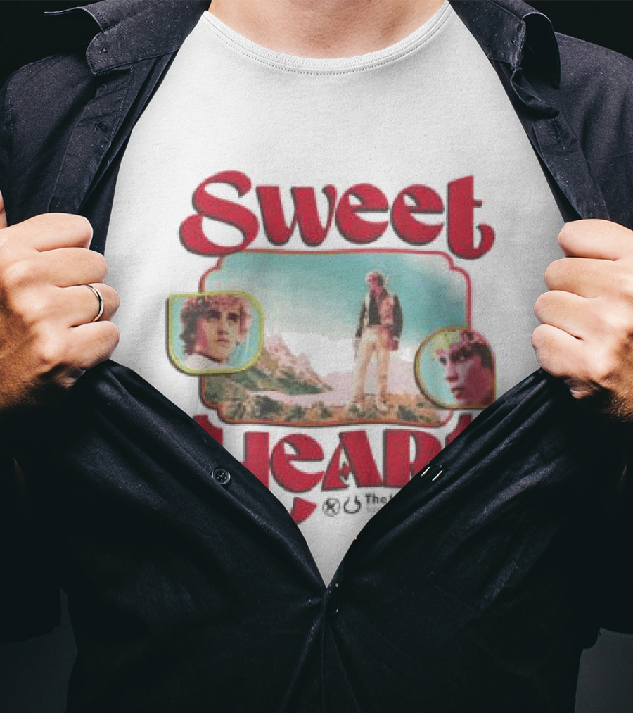 Lions Gate Store The Hunger Games Sunrise On The Reaping Sweetheart Vintage Style Scene T-Shirt