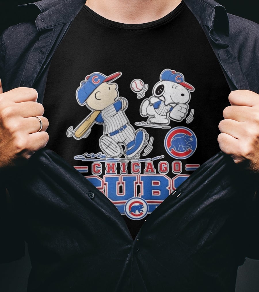 Peanuts Charlie Brown Snoopy Chicago Cubs Baseball Est 1876 T-Shirt