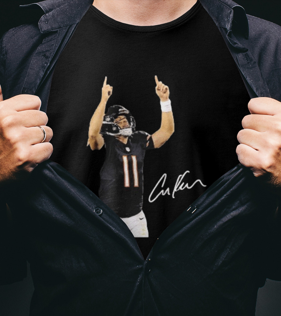 Case Keenum 11 Chicago Bears Football Player Signature Pointing Up T-Shirt