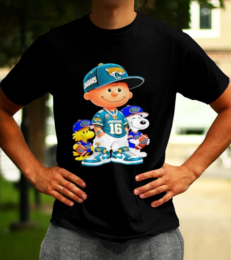 Charlie Brown With Snoopy And Woodstock Jacksonville Jaguars 16 Jersey Peanuts Football Fan Gear T-Shirt