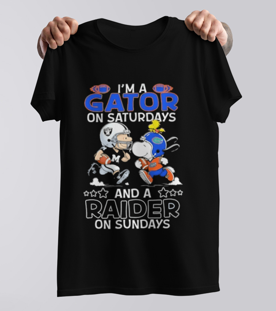 Snoopy And Charlie Brown I'm A Gator On Saturdays And A Raider On Sundays Football Fun Fan Gear T-Shirt