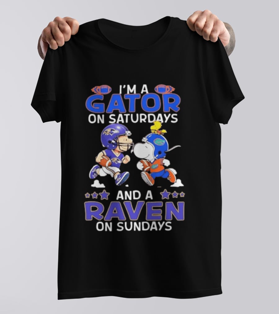 I'm A Gator On Saturdays And A Raven On Sundays Snoopy Charlie Brown Football T-Shirt