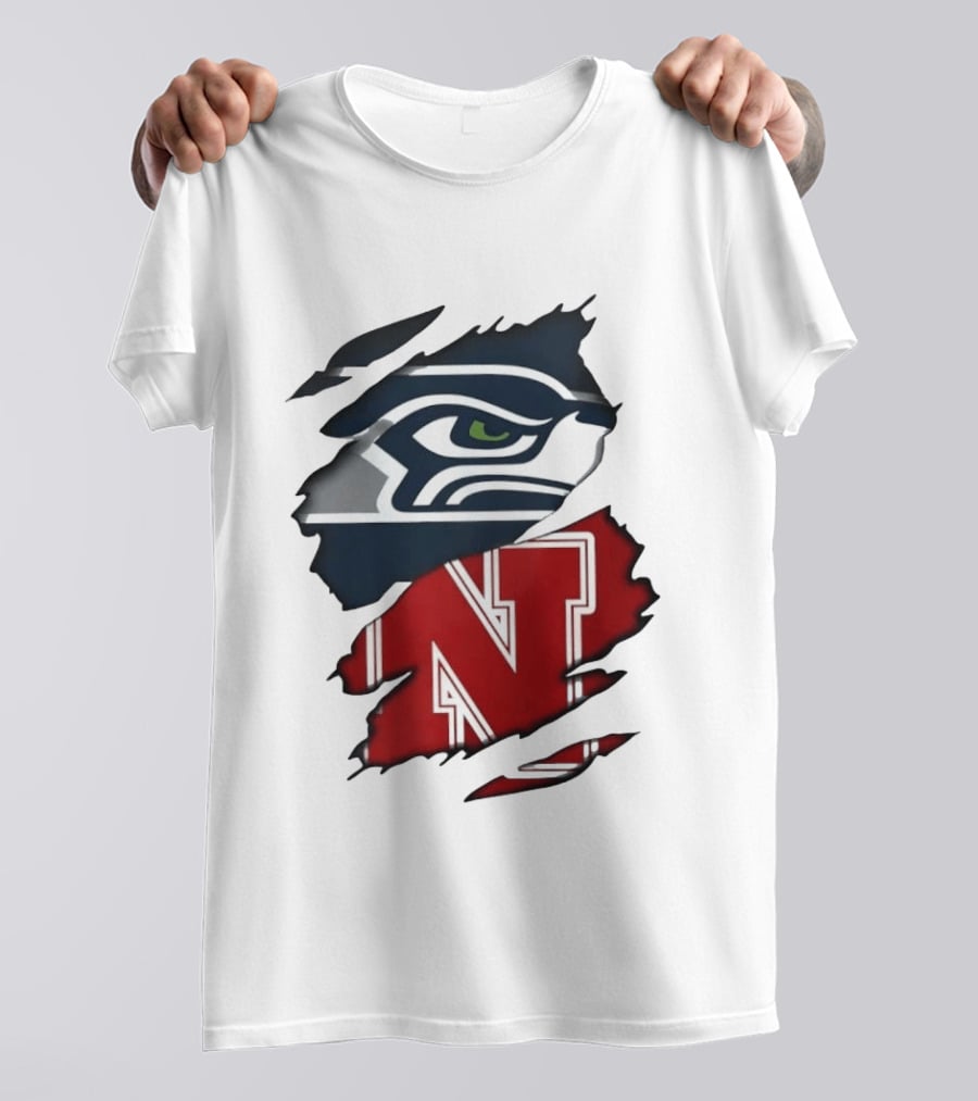 Seattle Seahawks And Nebraska Cornhuskers Split Torn Fabric Blend T-Shirt