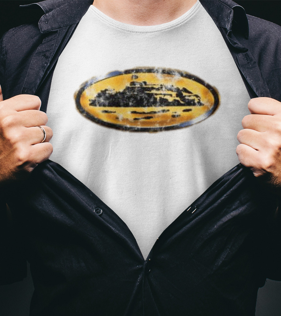 Corteiz Store Corroded Island Yellow Oval T-Shirt