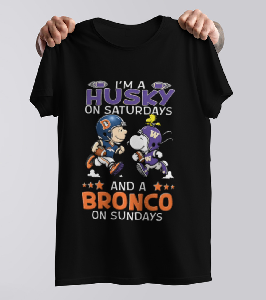 I'm A Husky On Saturdays And A Bronco On Sundays Charlie Brown Snoopy Woodstock NCAAF Football Fans T-Shirt