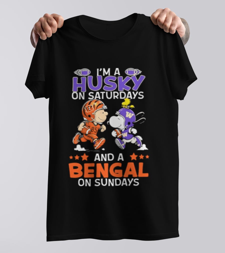 I'm A Husky On Saturdays And A Bengal On Sundays Snoopy And Charlie Brown Football Fan Days T-Shirt