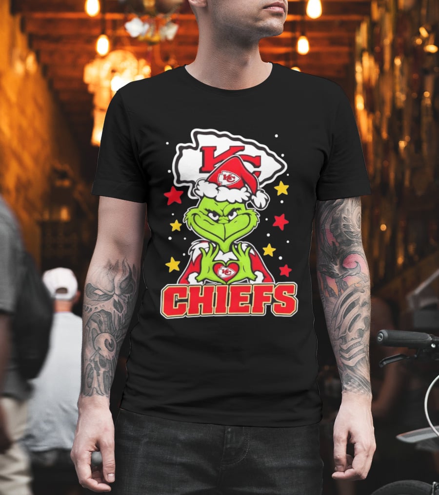Grinch Heart Love Kansas City Chiefs Christmas Football T-Shirt