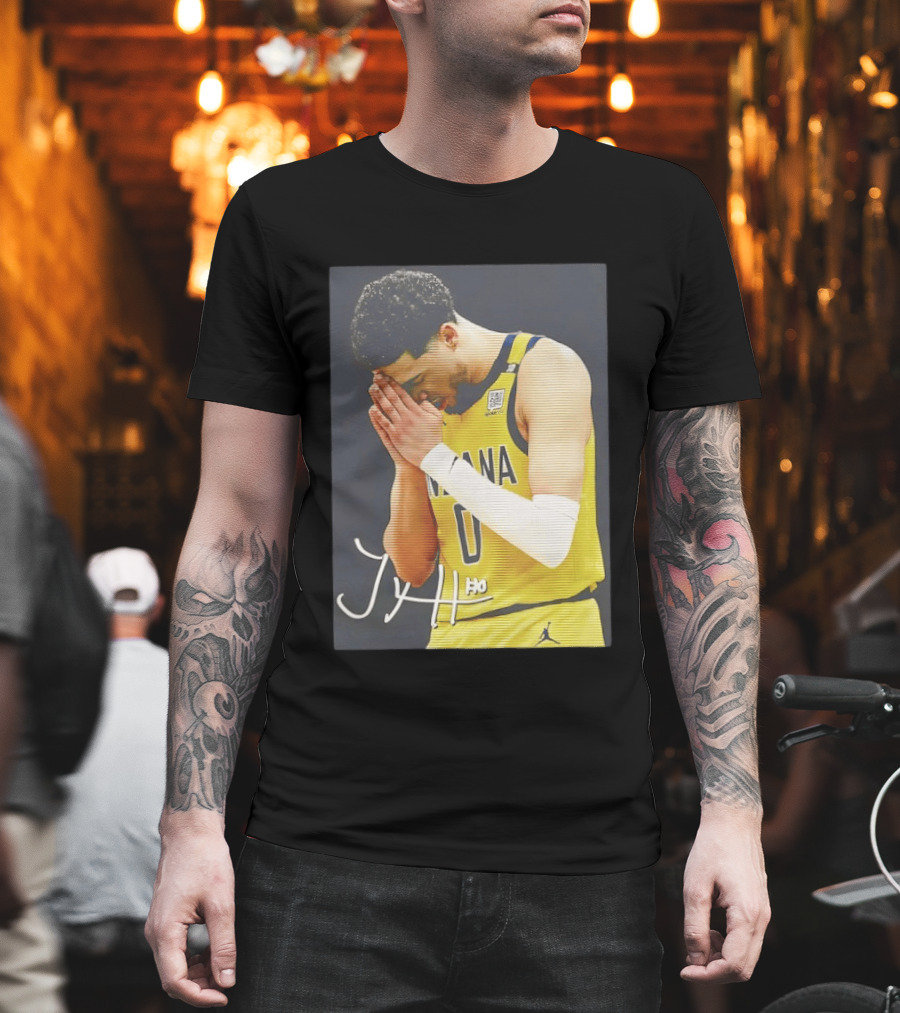 Tyrese Haliburton Indiana Pacers Praying NBA 0 JH Signature T-Shirt