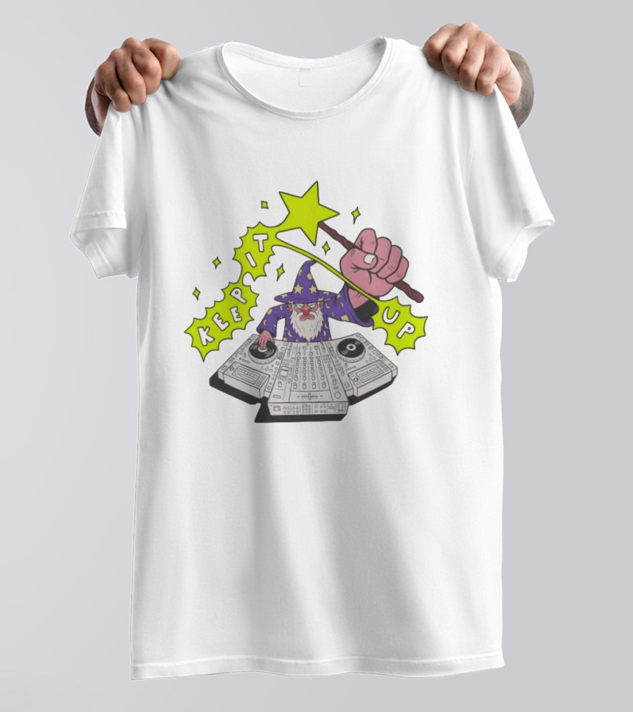 Wizard DJ Keep It Up Music Producer DJing Magic Spell Turntable Controller T-Shirt