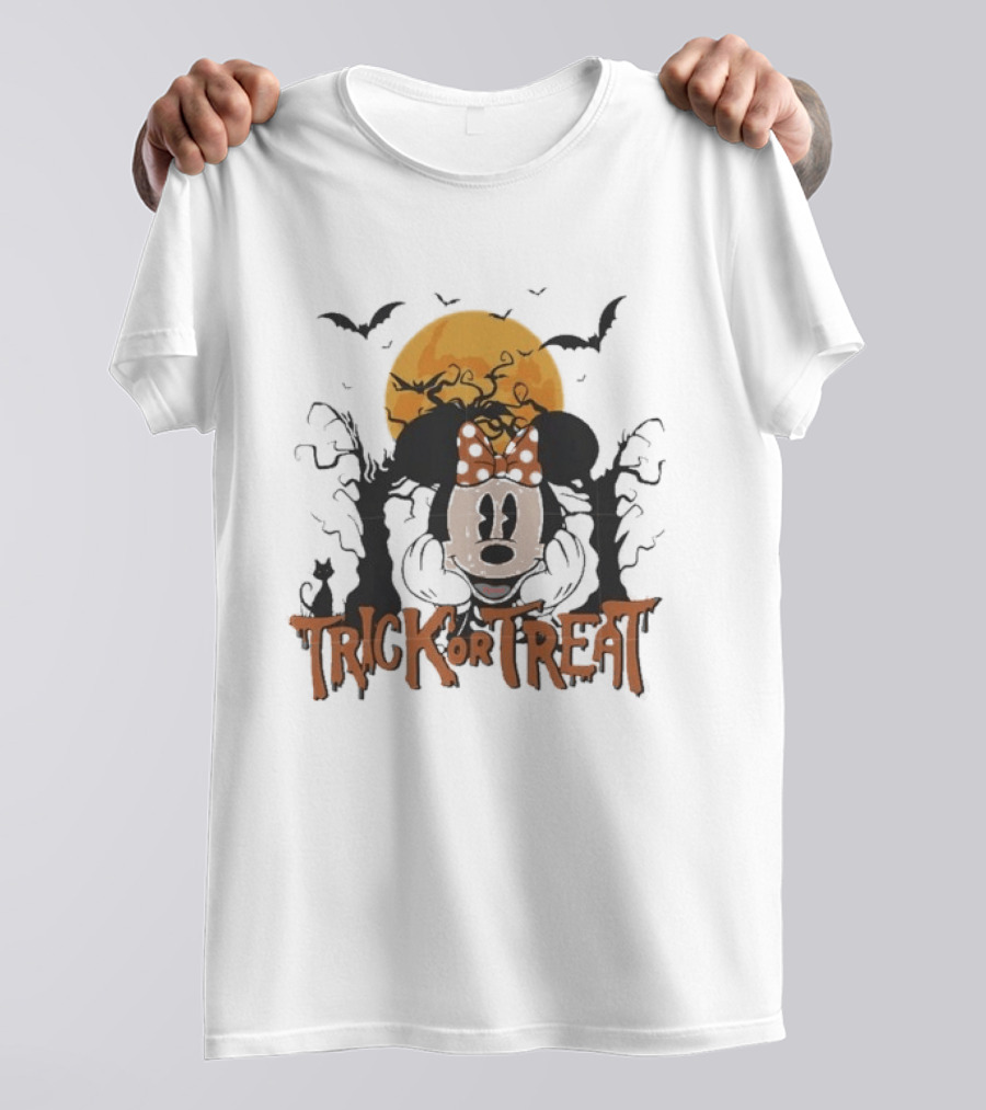 Minnie Mouse Halloween Trick Or Treat Bats And Orange Moon T-Shirt