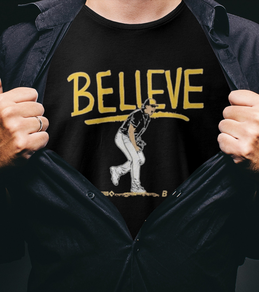 Garrett Mitchell Milwaukee Brewers Believe Runner T-Shirt