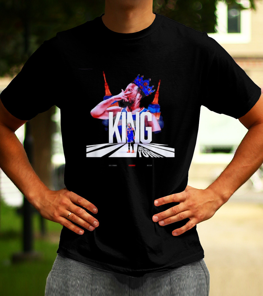 King Of New York Jalen Brunson Crown Basketball Statue Liberty Skyline T-Shirt