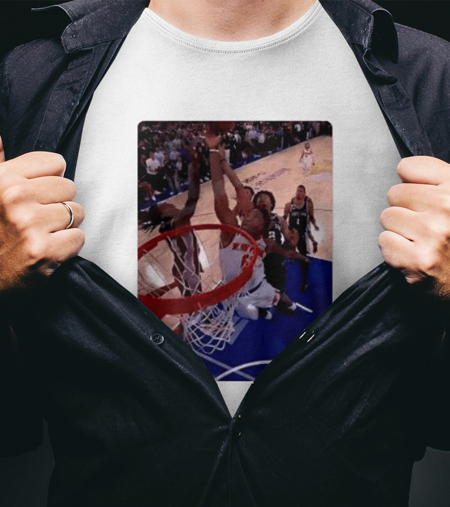 OG Anunoby Laocoon Knicks Game 4 Basketball Moment T-Shirt