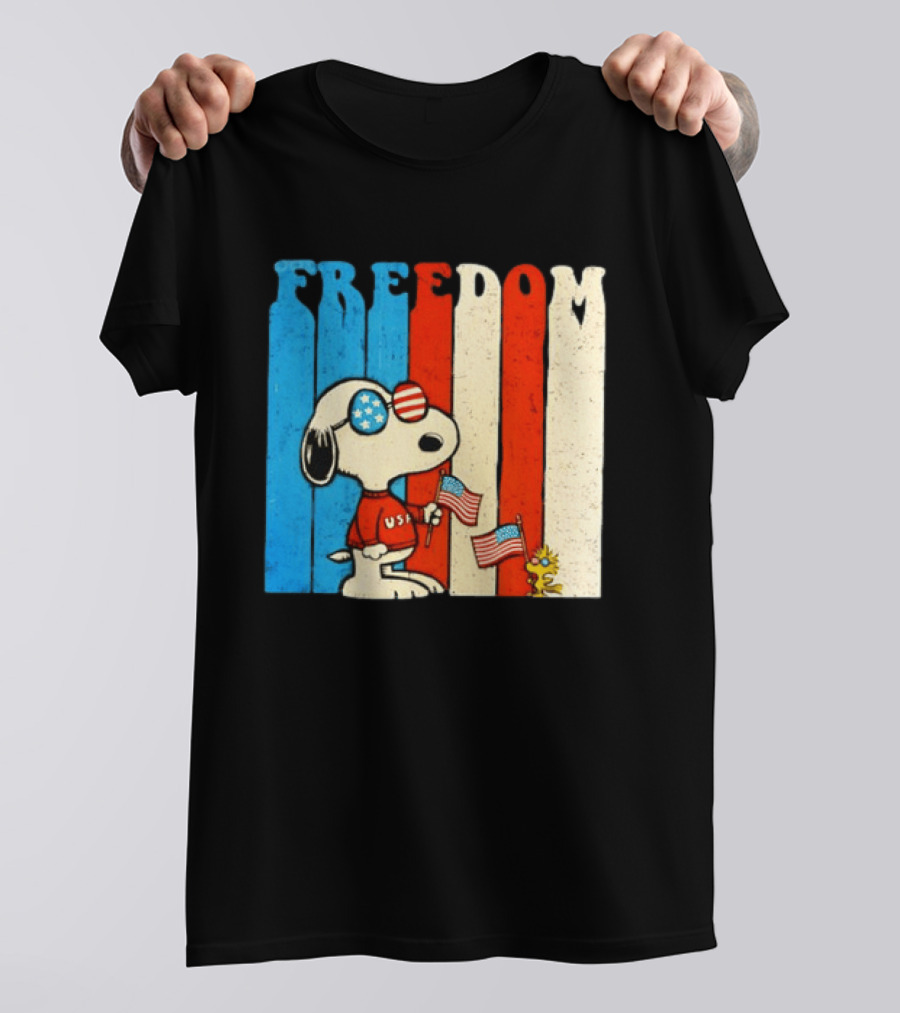 Freedom Snoopy Woodstock Peanuts USA 250th Anniversary Patriotic Celebration T-Shirt