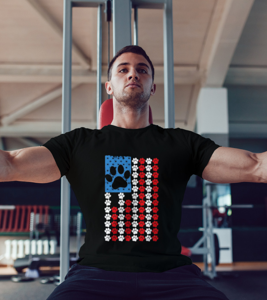 American Flag Paw Print Patriotic Animal Lover Dog Cat Pet Iconic USA Pride T-Shirt