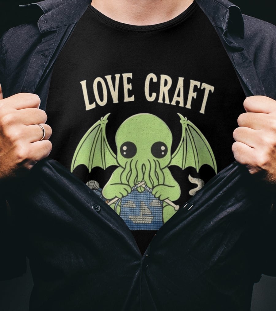 Love Craft Cthulhu Knitting Cozy Yarn Coffee T-Shirt