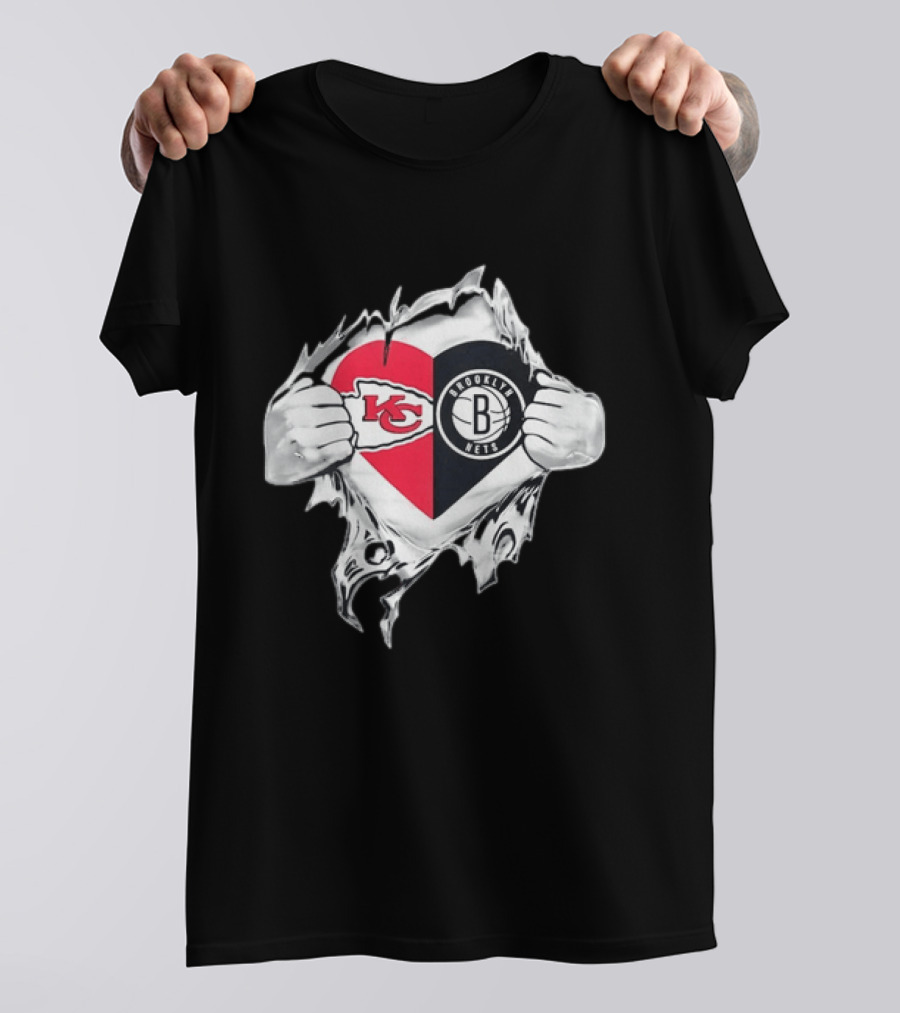 Kansas City Chiefs Brooklyn Nets Torn Heart Fan T-Shirt
