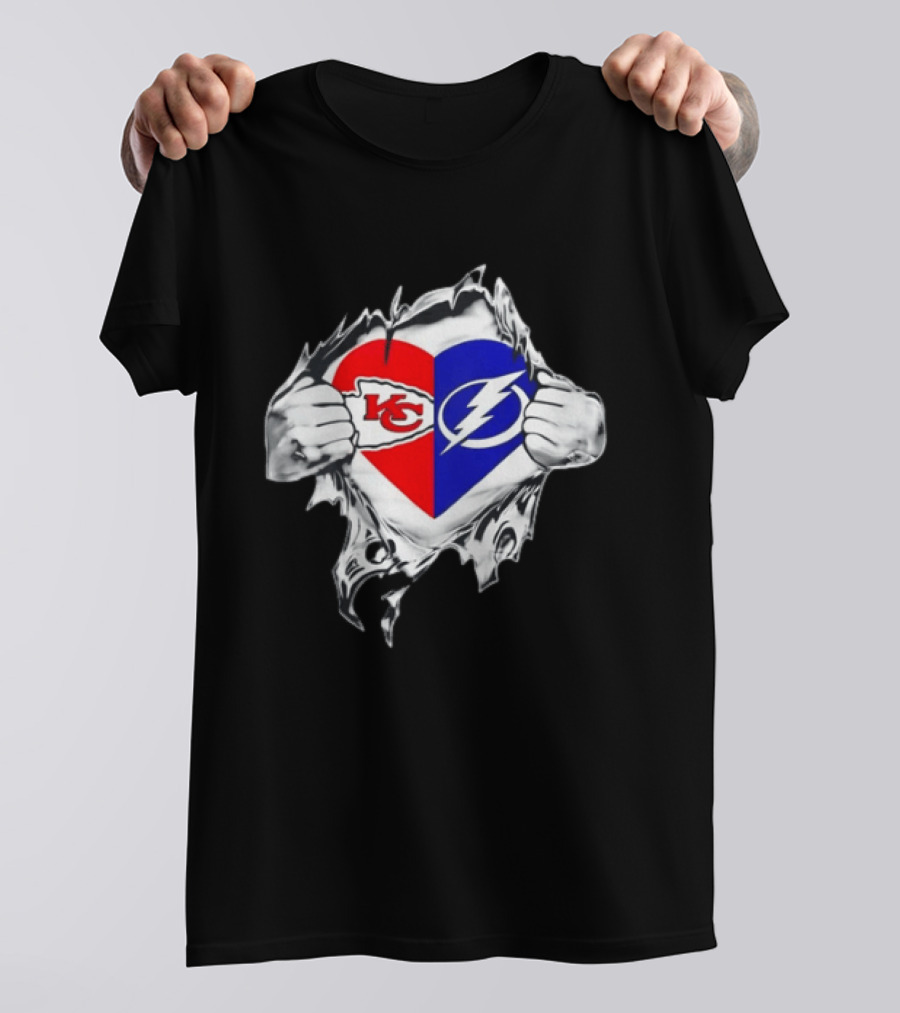 Kansas City Chiefs Heart Ripping Tampa Bay Lightning NFL NHL T-Shirt