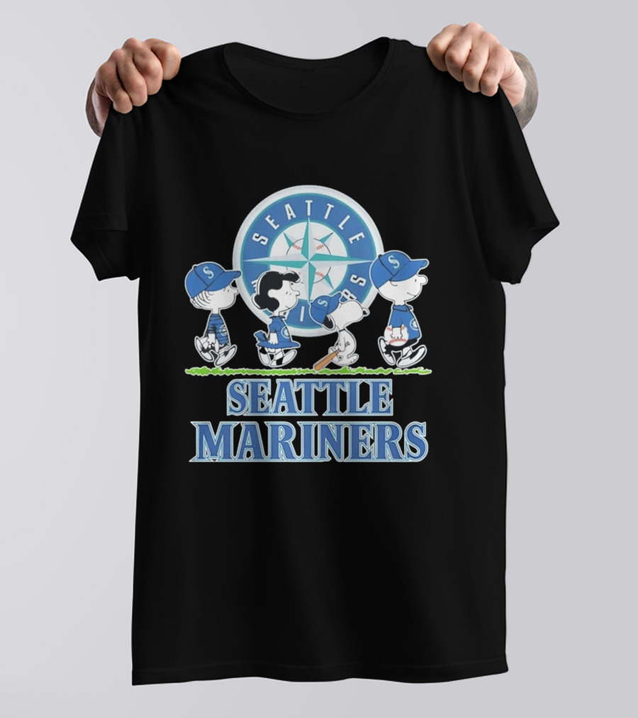 Peanuts Gang Snoopy Baseball Seattle Mariners Yankees Fans T-Shirt