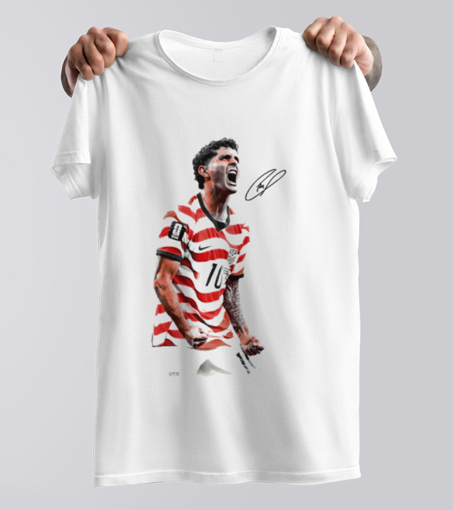 USA 10 Christian Pulisic Soccer Star Jersey Signature T-Shirt